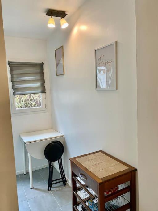 Charmant Studio A Coutevroult Екстериор снимка